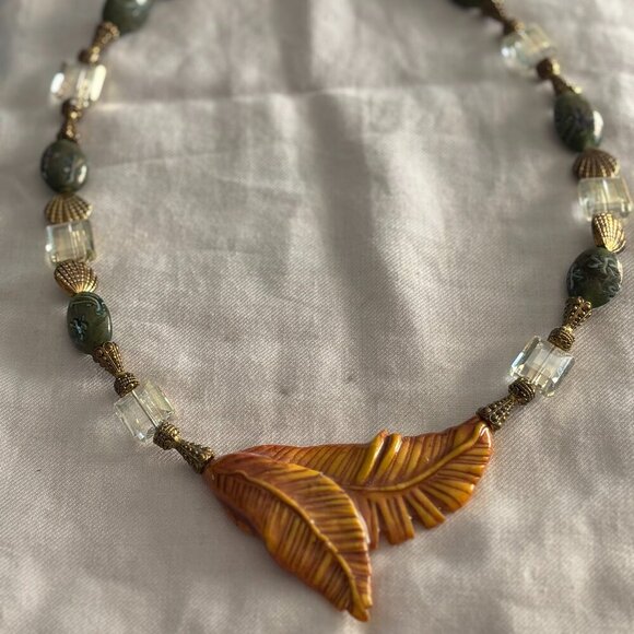 Boho Leaf Statement Necklace Green Beads Crystal Accents Nature Pendant - Picture 8 of 8